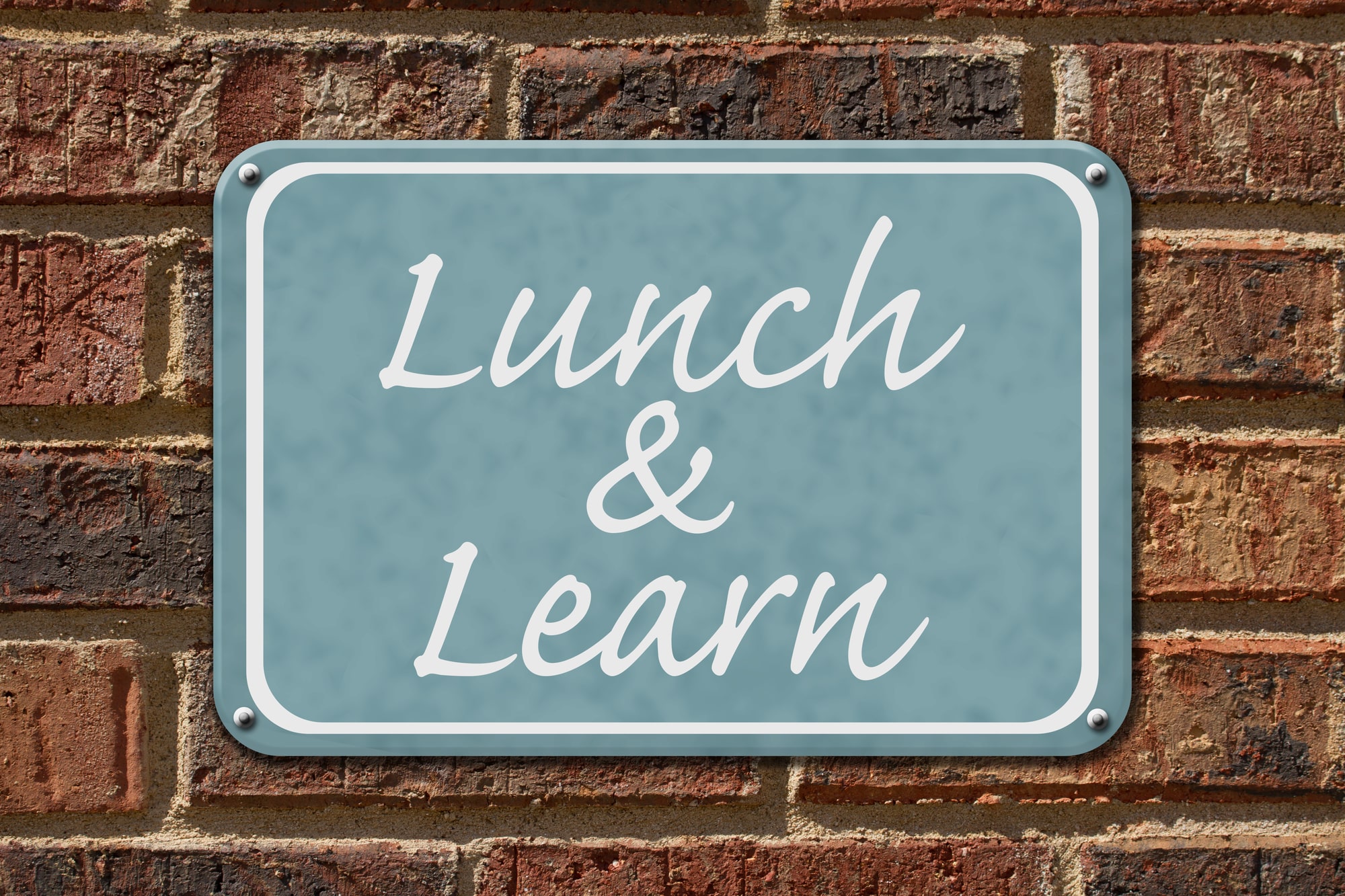 Слово ланч. Lunch and learn. Обед надпись. Обучение табличка. Lunchtime картинка.